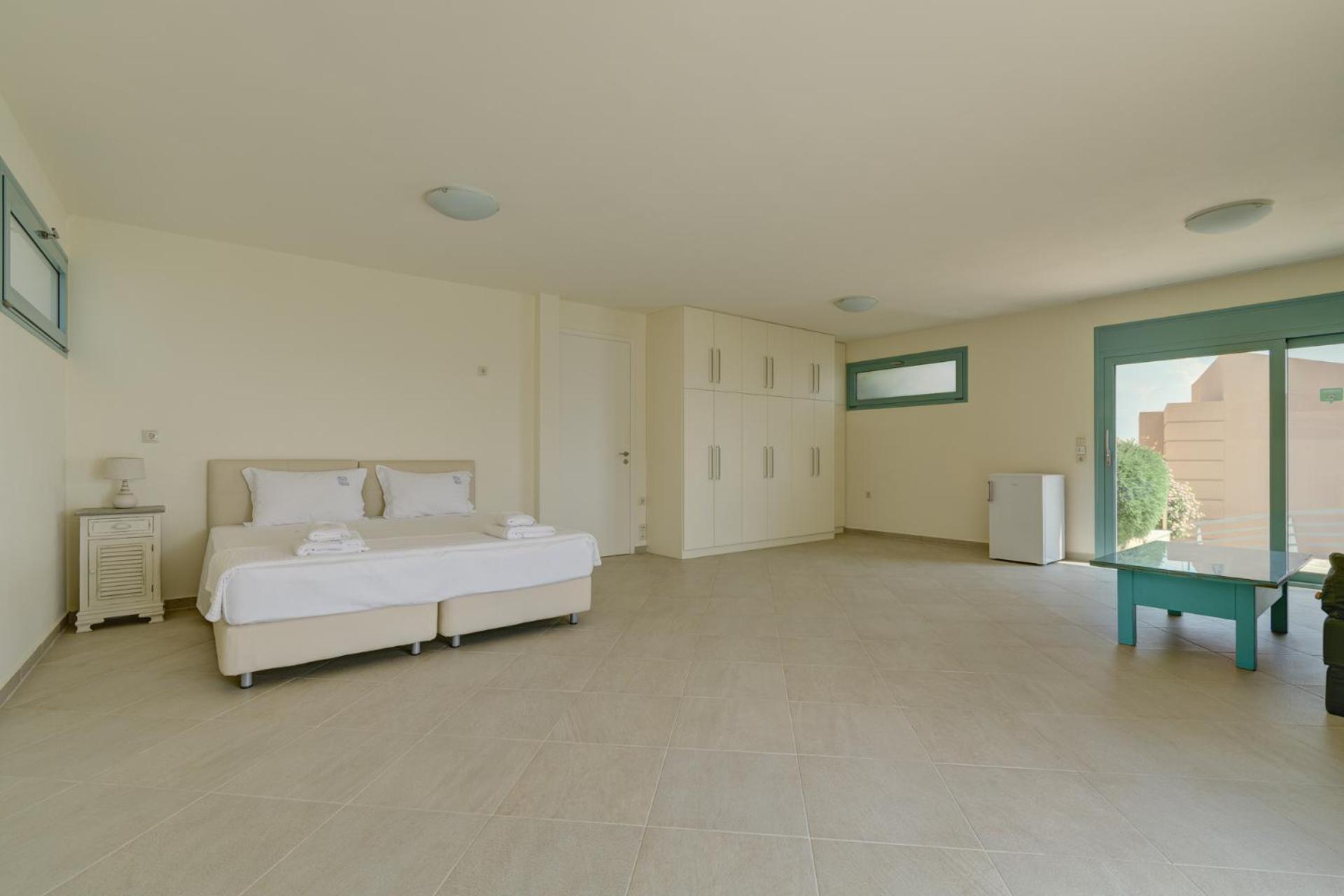 Ouzo Panoramic Houses 1, With Private Pool Plomari Quarto foto
